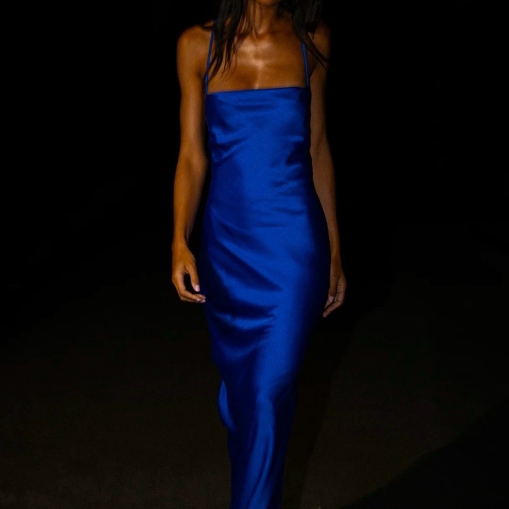 Meshke Dress Size medium Cobalt blue